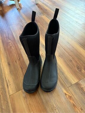Kids Black Tall Waterproof Muck Boots
